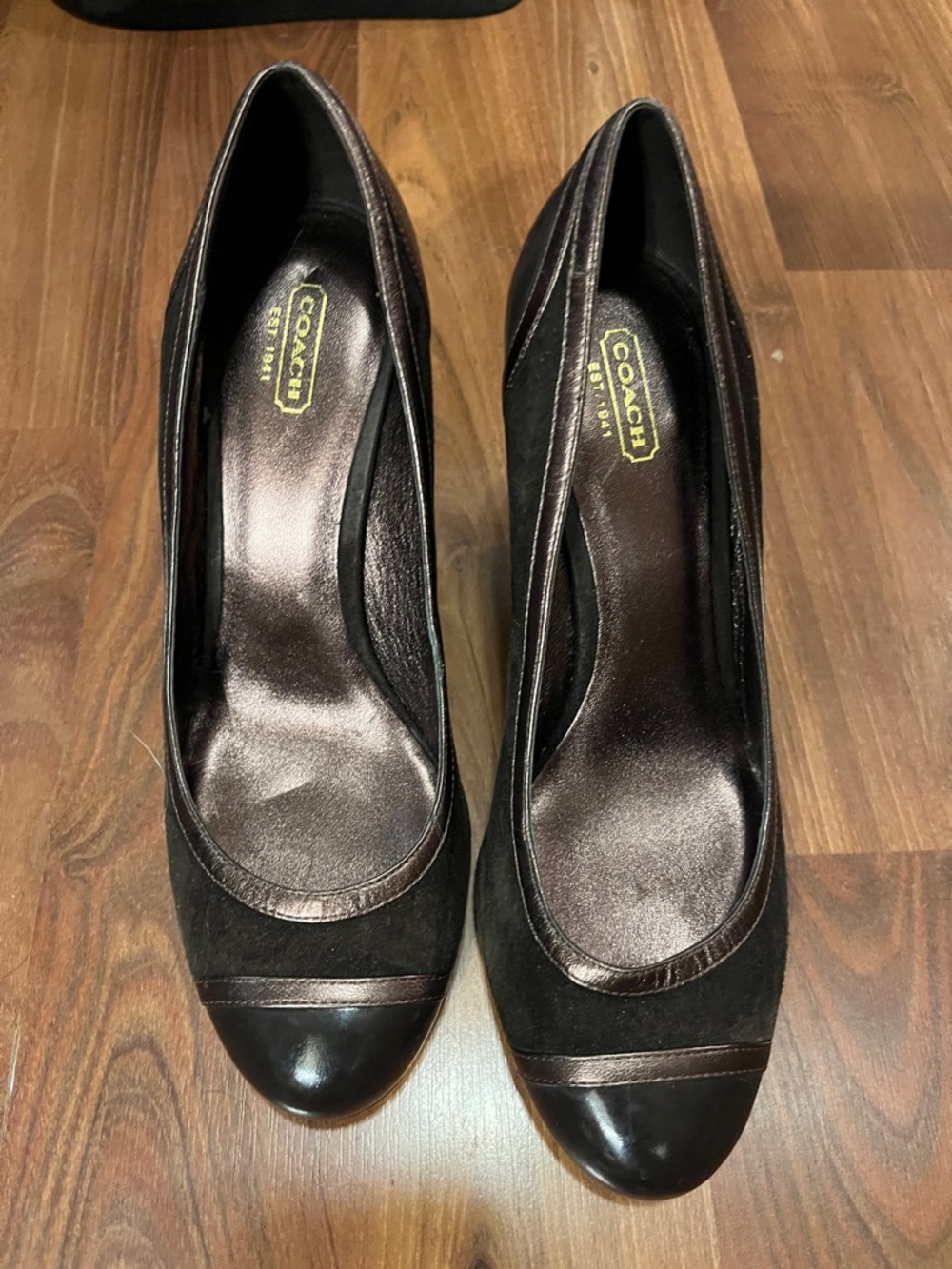 Coach Brown Leather & Suede Round-Toe Heels size 10